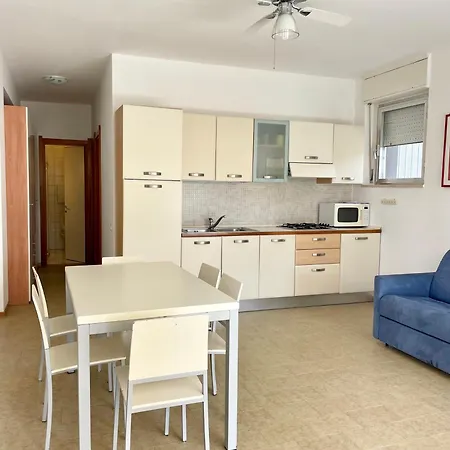 Apartment On The 12 Lignano Sabbiadoro